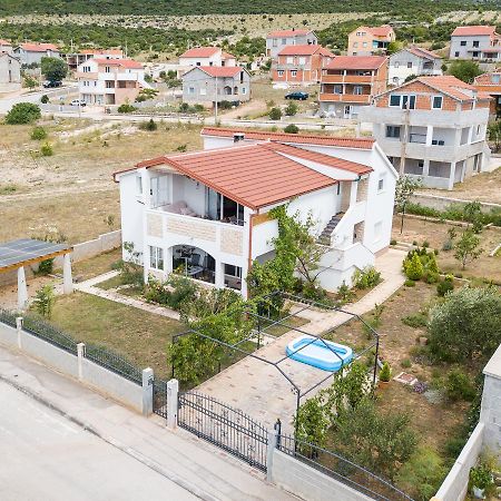 Apartment Larisa Gornji Karin Εξωτερικό φωτογραφία