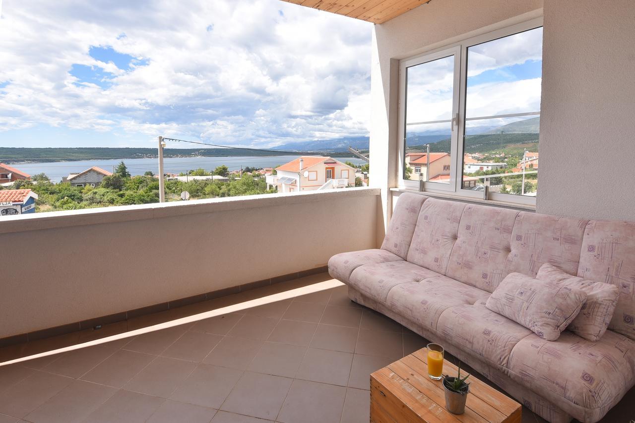 Apartment Larisa Gornji Karin Εξωτερικό φωτογραφία